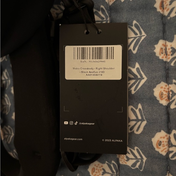 🟦 ALPAKA Metro Crossbody (Right Shoulder) – Axoflux | NWT - Picture 15 of 16